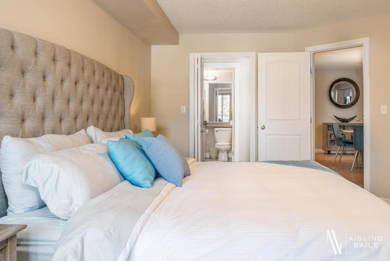 Rustic Modern 2 Bed 2 Bath With Lakeview Pool And Hot Tub Invermere Kültér fotó