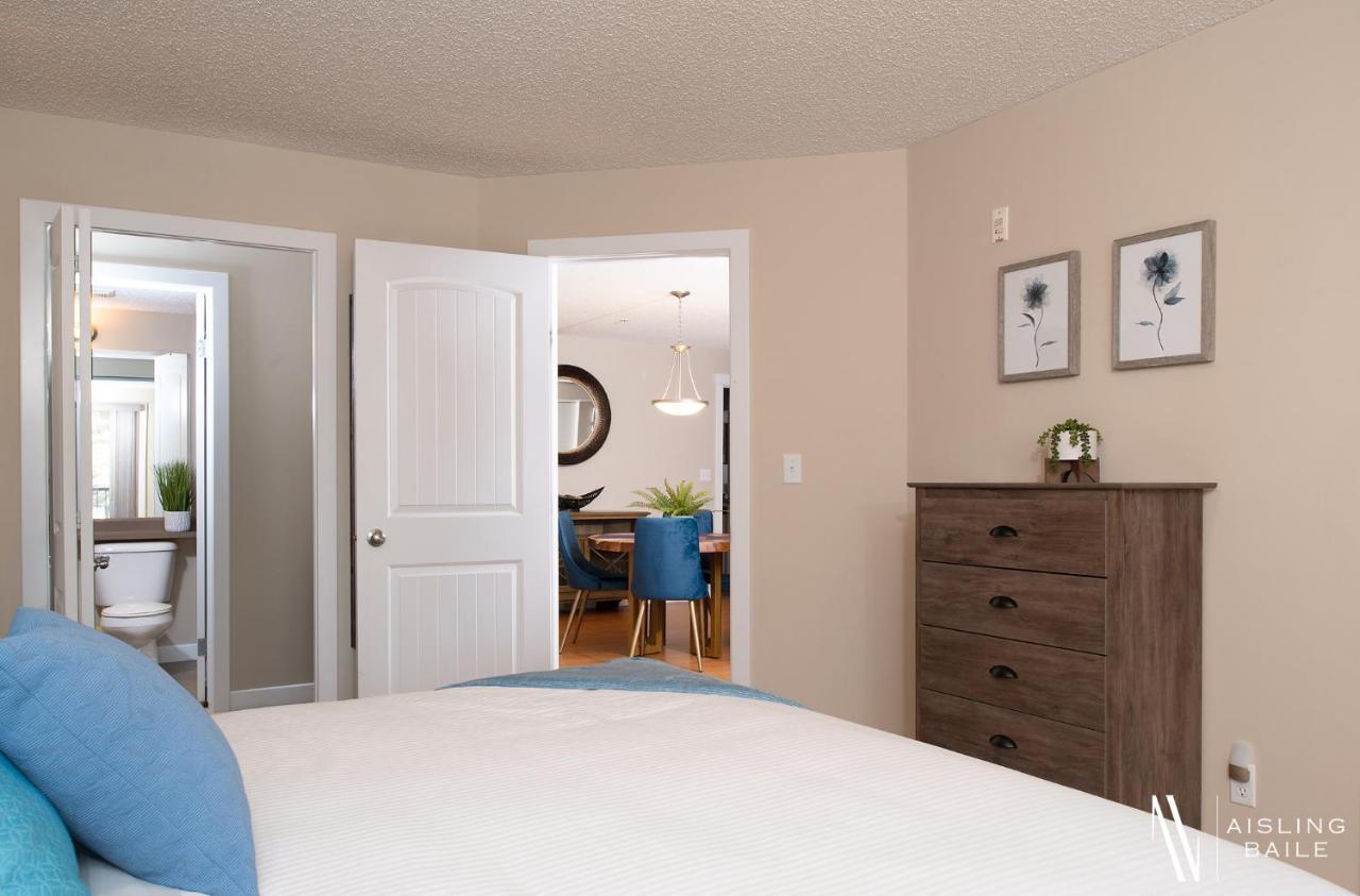 Rustic Modern 2 Bed 2 Bath With Lakeview Pool And Hot Tub Invermere Kültér fotó